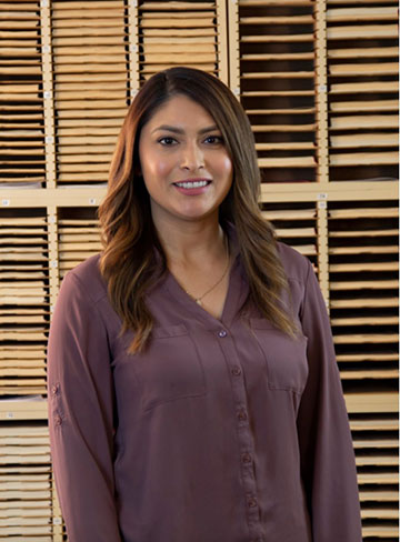 Julissa Bhakta